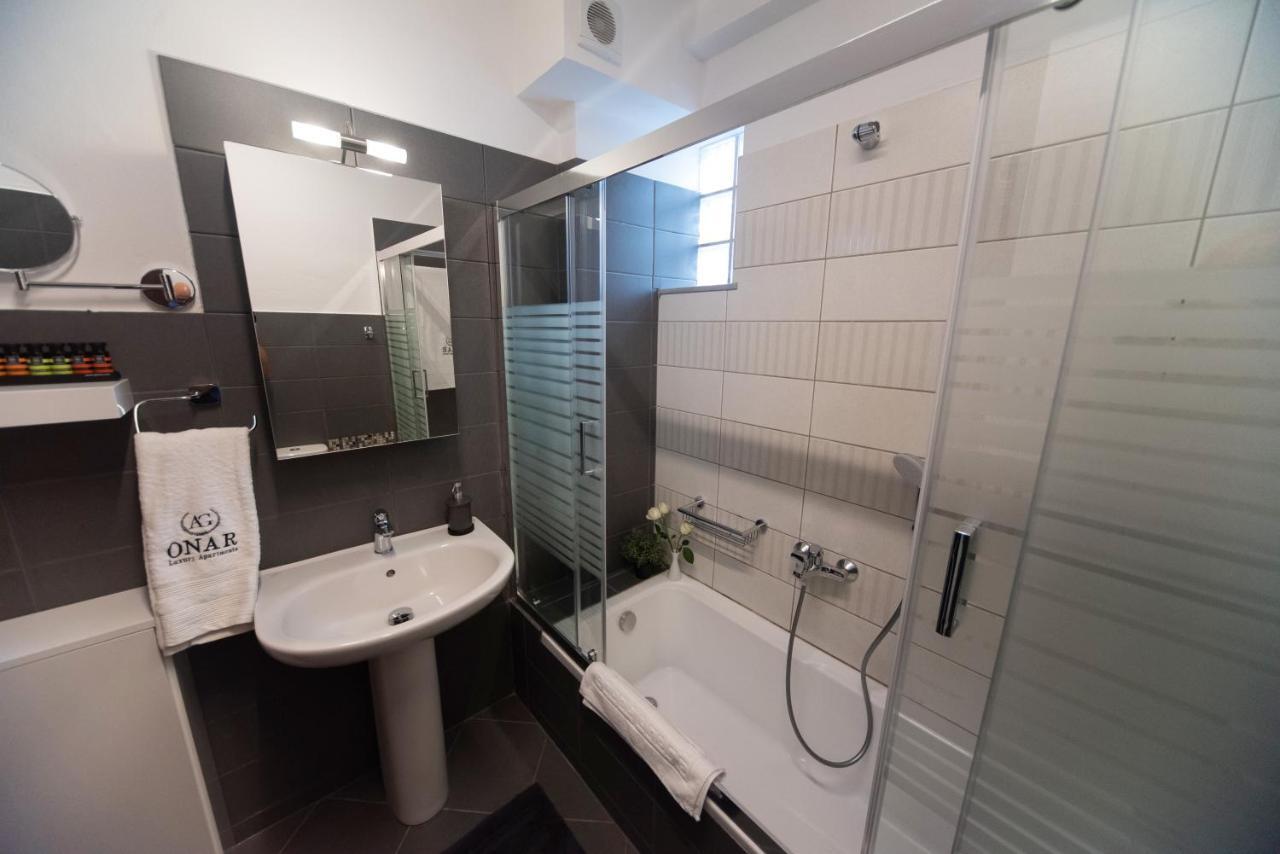 Onar Modern Luxury Apartments カヴァラ エクステリア 写真
