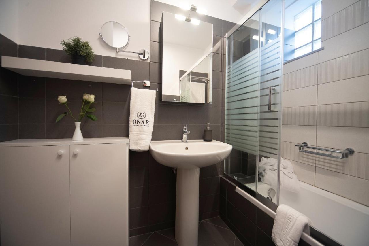 Onar Modern Luxury Apartments カヴァラ エクステリア 写真